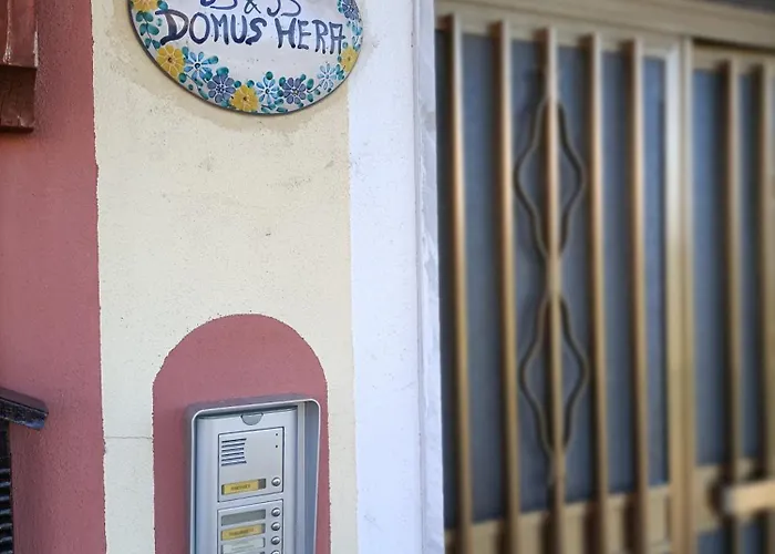 Domus Hera